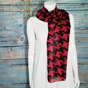 Vintage Red & Black Large Houndstooth Design Scarf